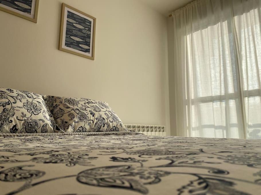 Apartamento A Pie De Playa La Pepa Burela Екстериор снимка