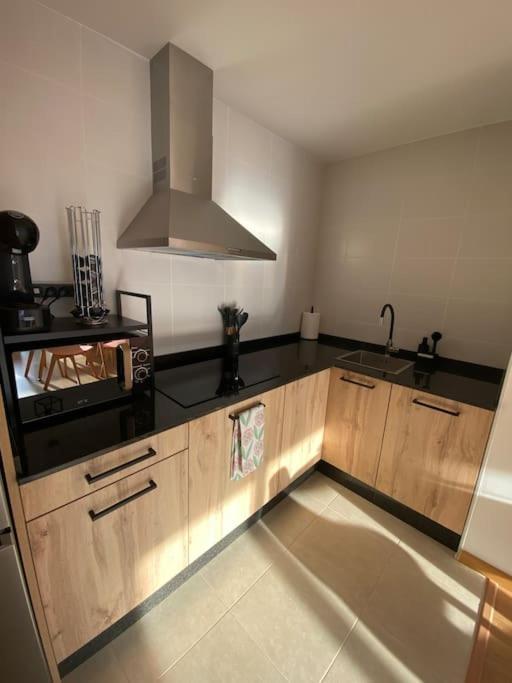 Apartamento A Pie De Playa La Pepa Burela Екстериор снимка