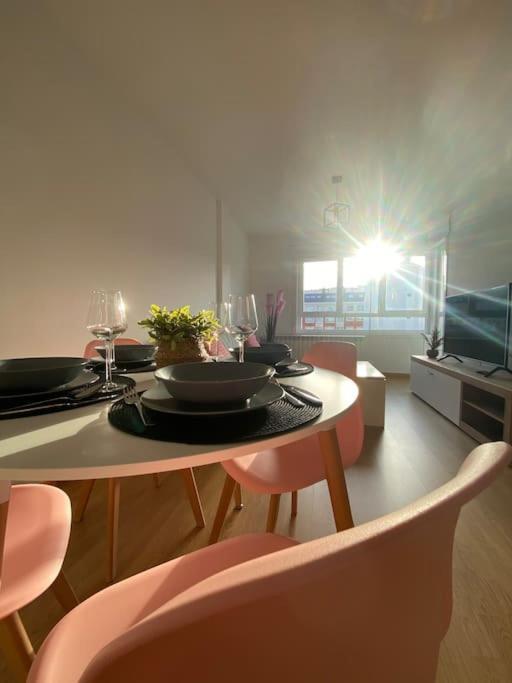 Apartamento A Pie De Playa La Pepa Burela Екстериор снимка
