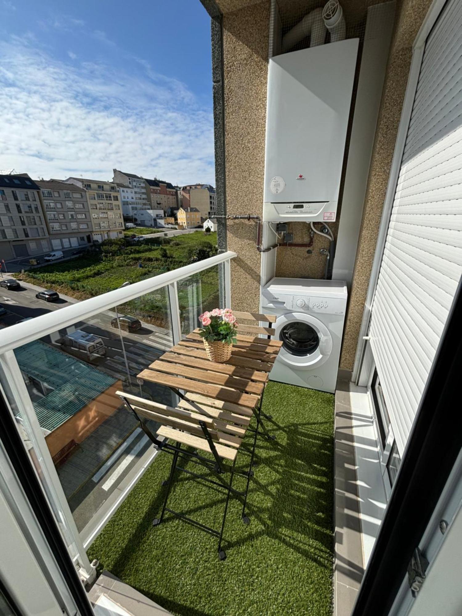 Apartamento A Pie De Playa La Pepa Burela Екстериор снимка