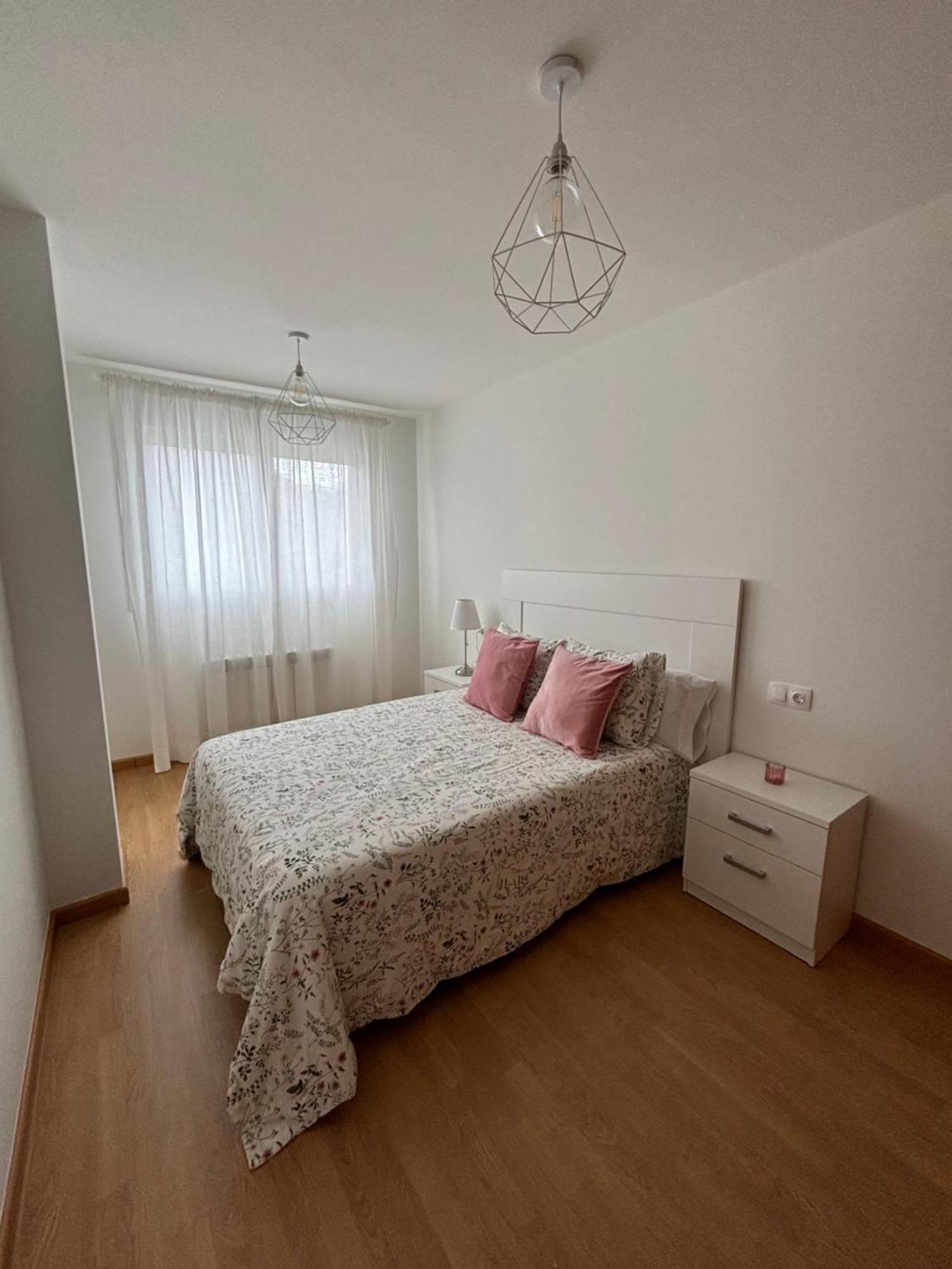 Apartamento A Pie De Playa La Pepa Burela Екстериор снимка